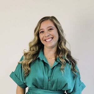 Meet your Posher, Anina